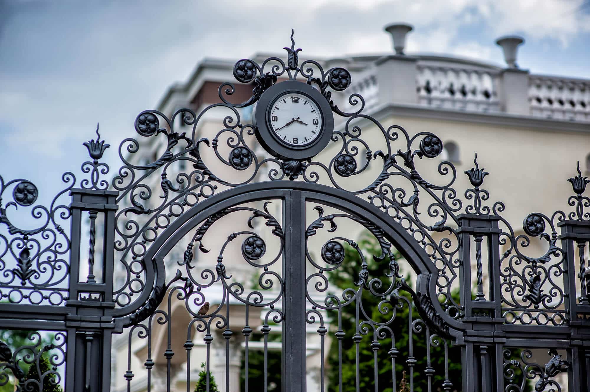 Gate