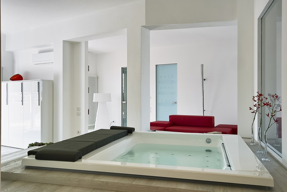 Jetted Tub
