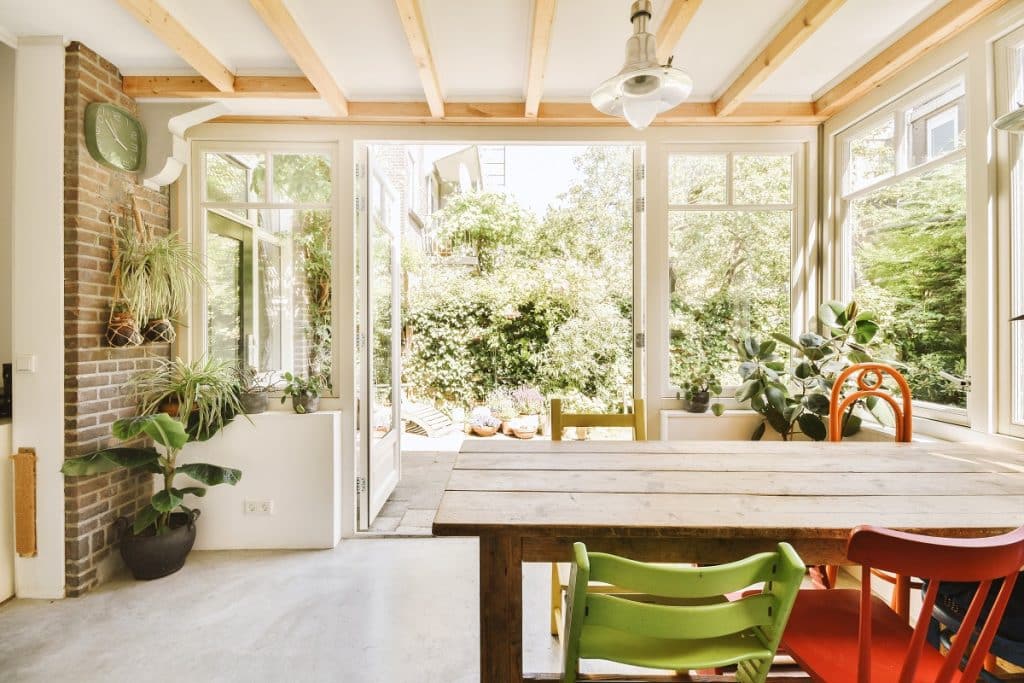 Exploring the Latest Trends in Home Renovation and Design